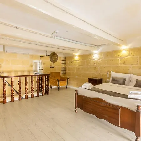 Ta'battista - With Kitchenette - Happy * Xewkija